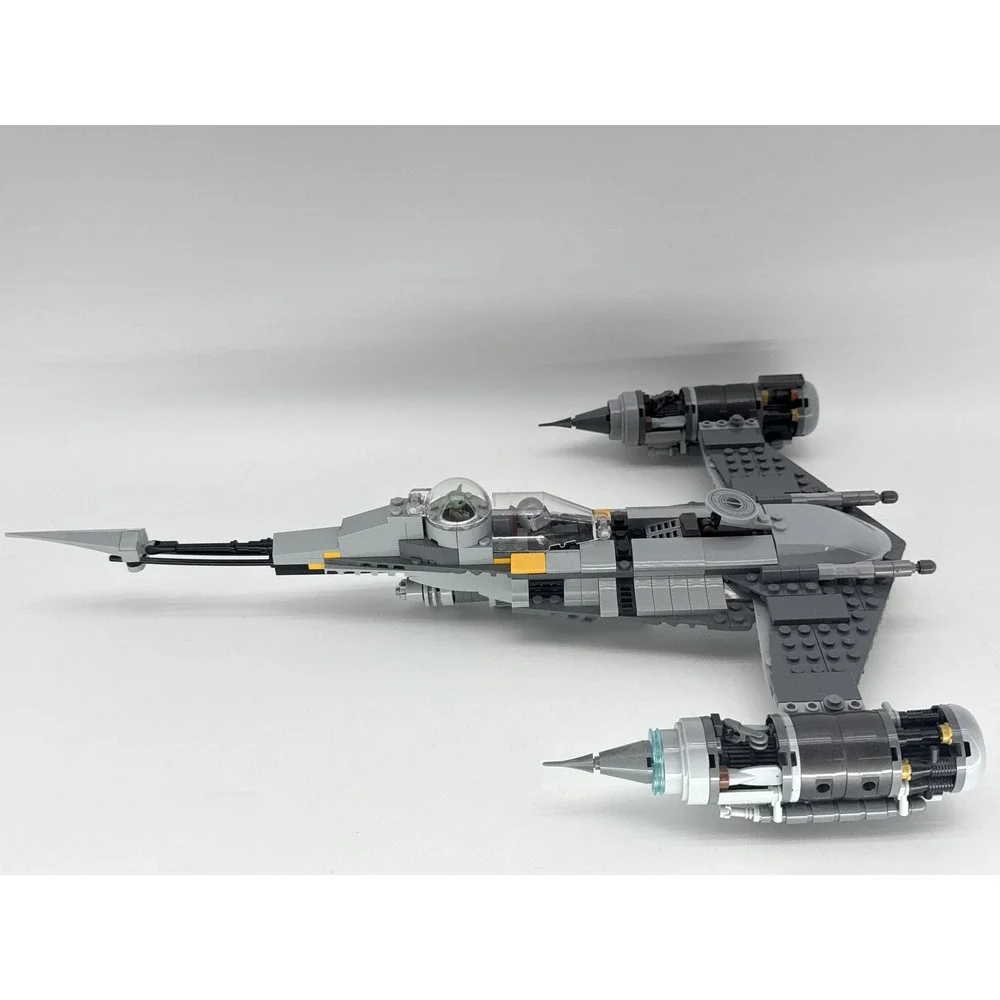 LEGO Star Wars Baby Yoda Starfighter Building Set Gray Plastic Spacecraft Kids